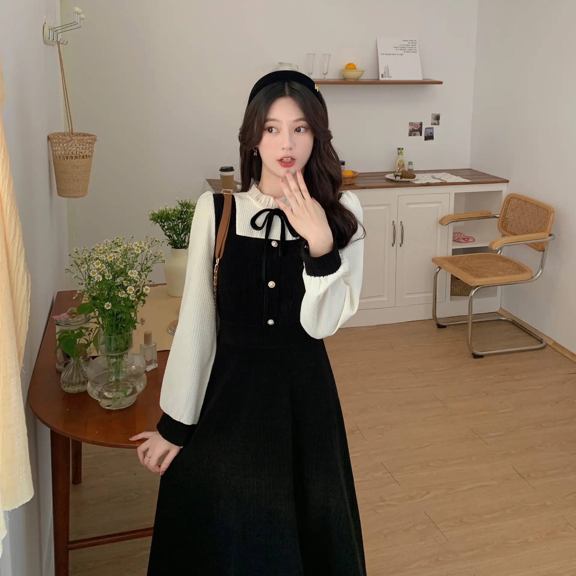 French Slimming Fake Two-Piece Dress Black White Midi — feature 15