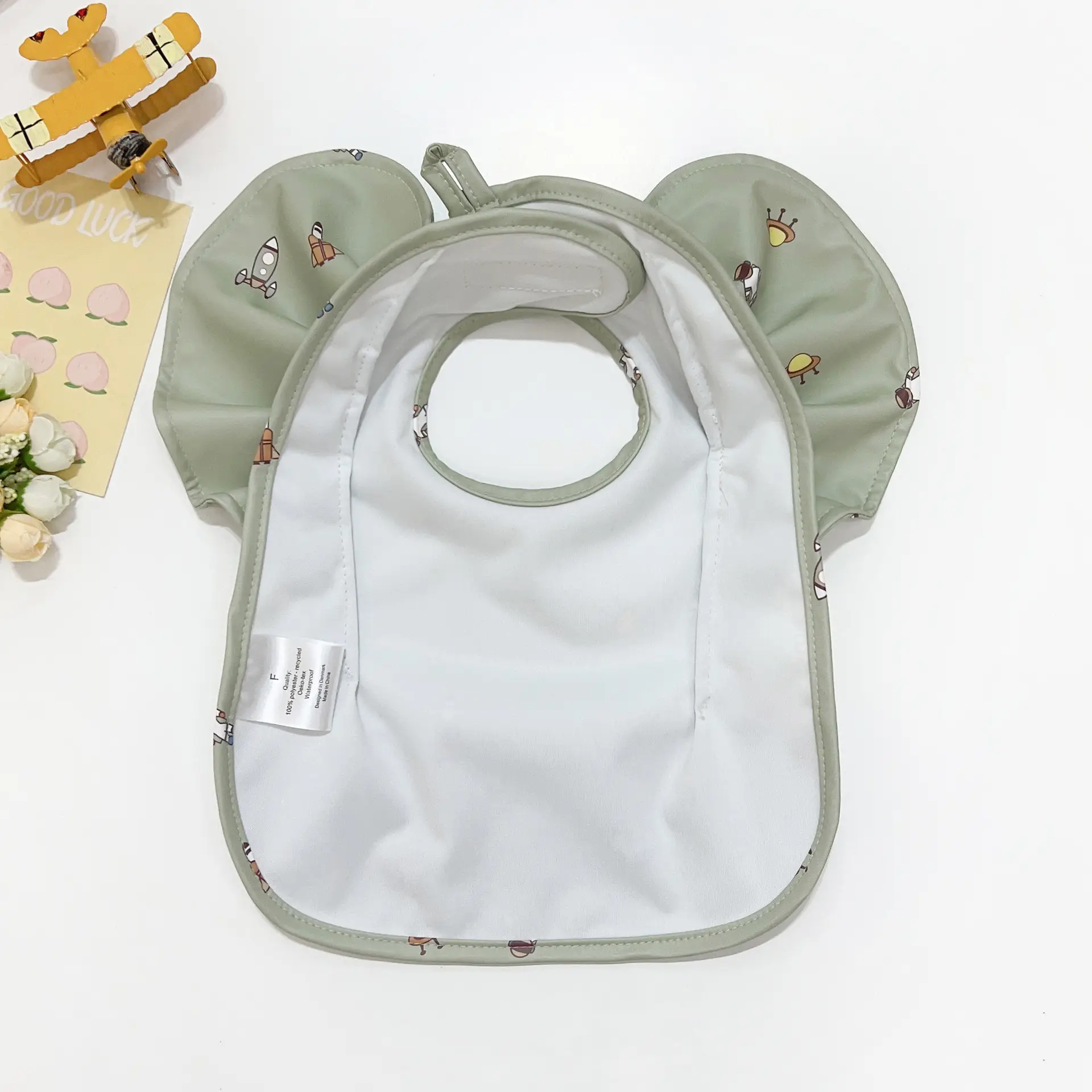 Baby Bibs with Saliva Pockets & Rice Pockets — feature 14