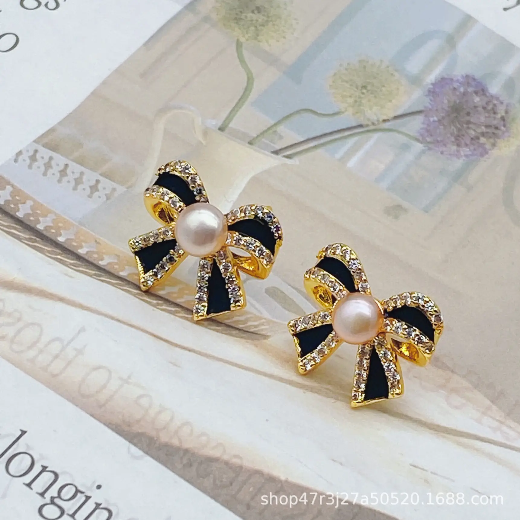 Natural Freshwater Pearl Bow Earrings 2022 — feature 19