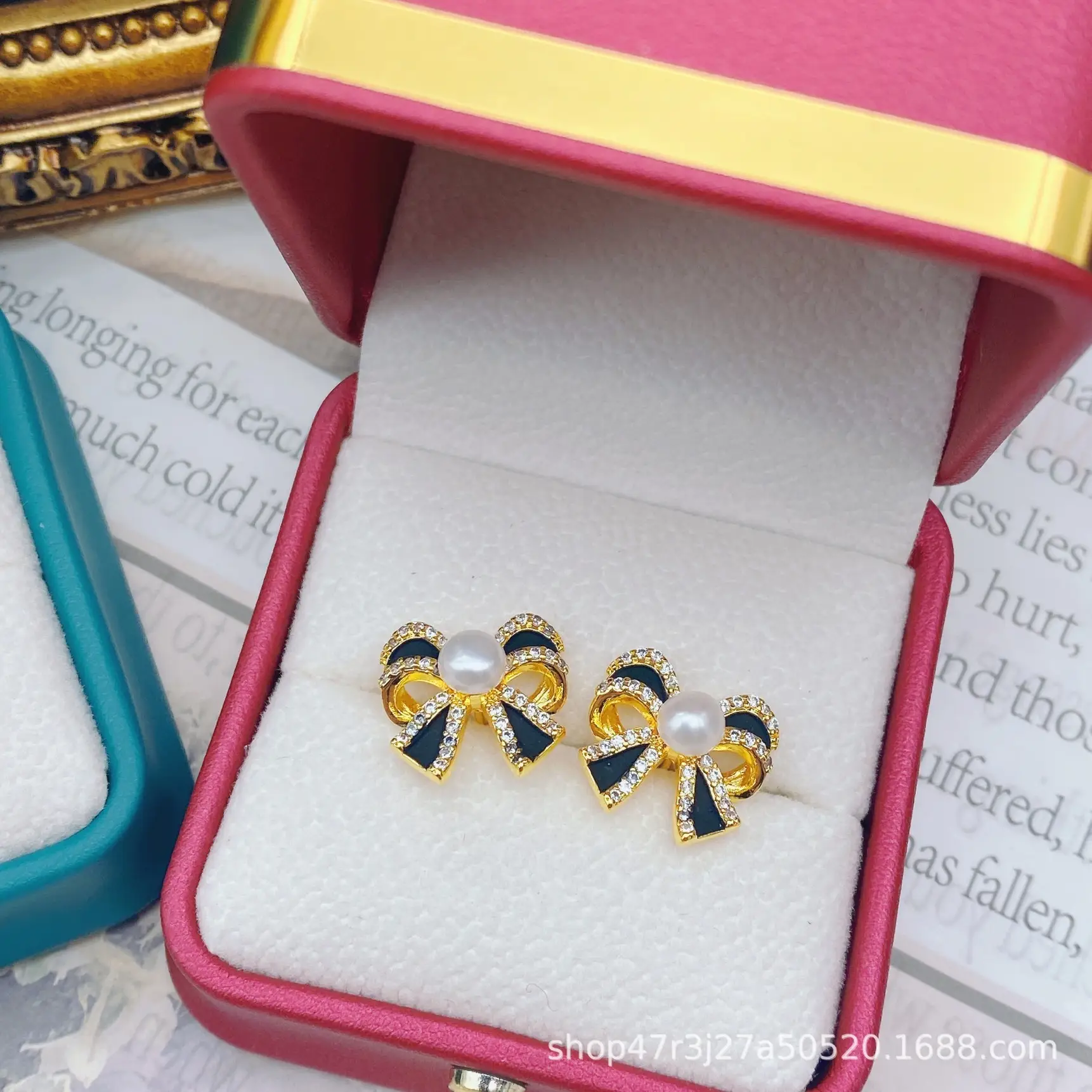 Natural Freshwater Pearl Bow Earrings 2022 — feature 9