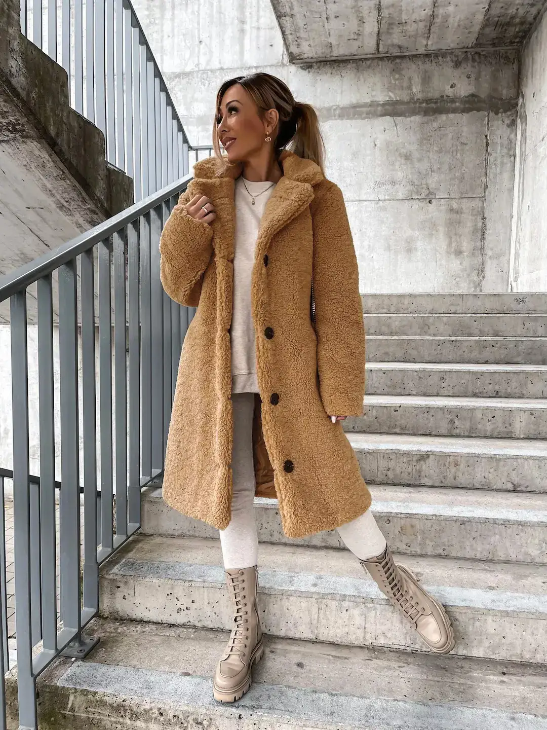 2024 Winter Wool Coat Brown Long Sleeve Regular Fit - Image 3