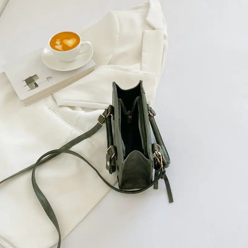 Black Retro Motorcycle Bag for Women 2026 Spring/Summer - Image 5