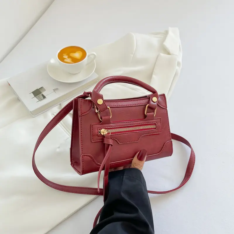 Black Retro Motorcycle Bag for Women 2026 Spring/Summer - Image 2