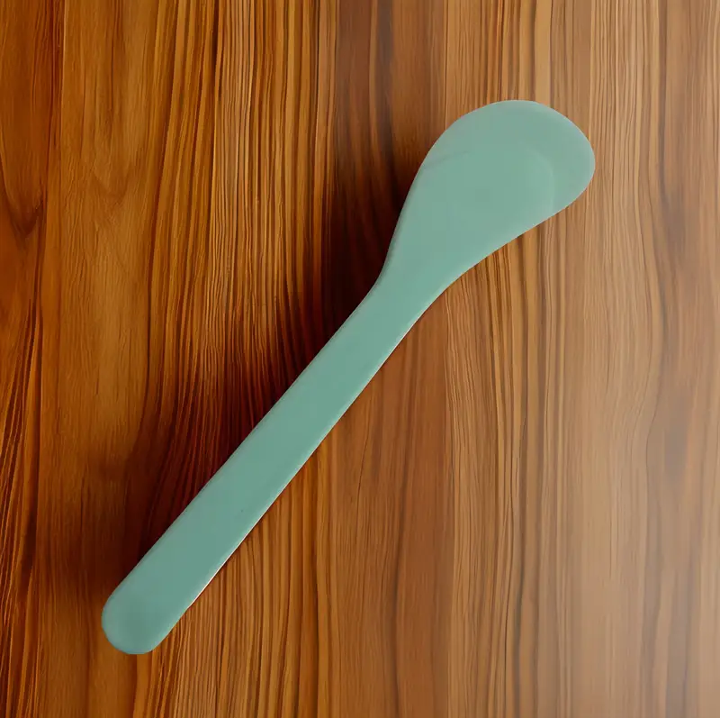 White Plastic Mask Spoon 13cm Factory in Stock