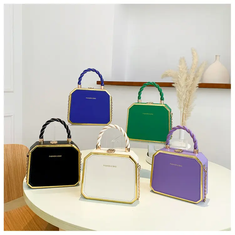 2026 Women's Hard Shell Handbags Black & White - Image 7
