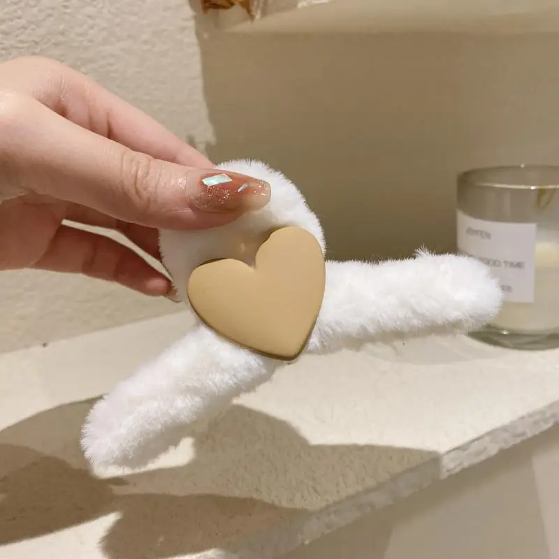 South Korea Love Plush Hairpin for Girls Back of Head Grasping Clip - Image 3