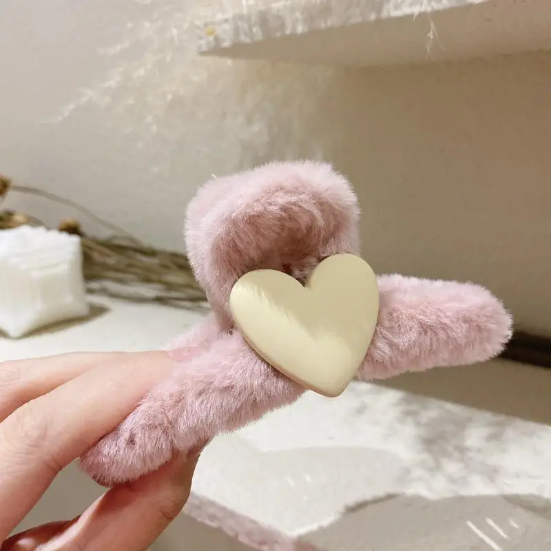 South Korea Love Plush Hairpin for Girls Back of Head Grasping Clip - Image 4
