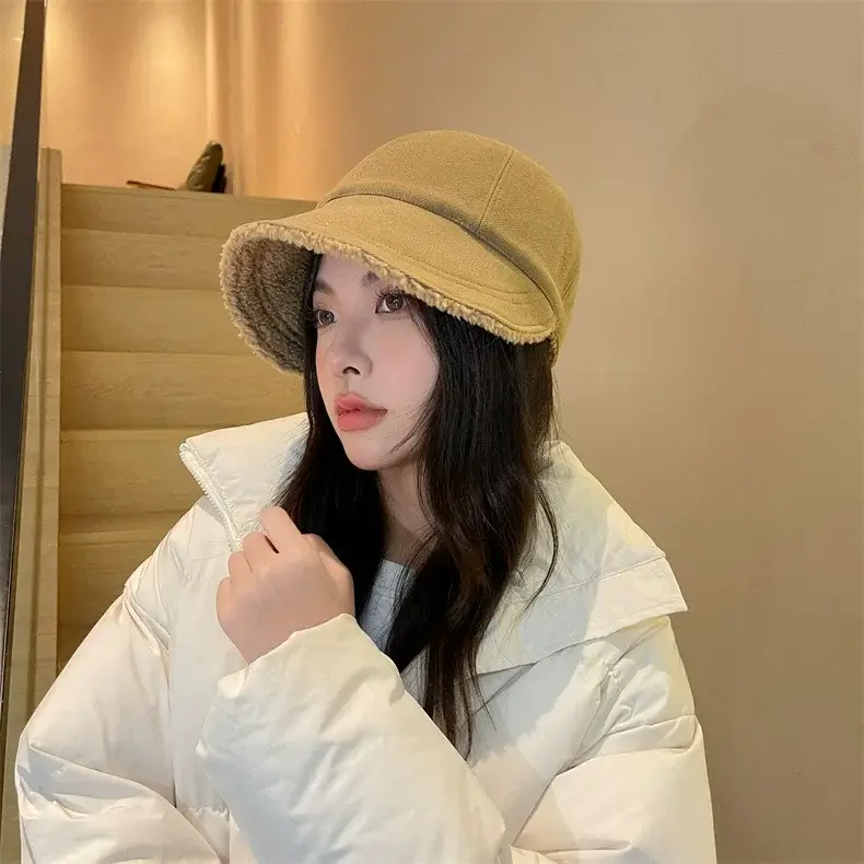 Women's Fleece Lined Beige Baseball Cap for Winter — feature 8