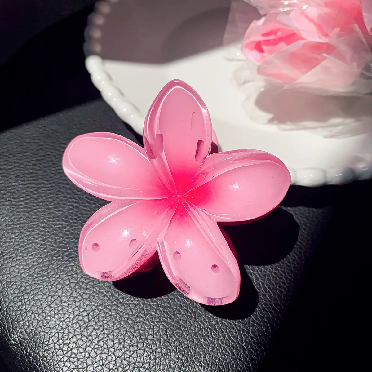 Purple Plastic Butterfly Hairpin Clip for Girls - Image 3