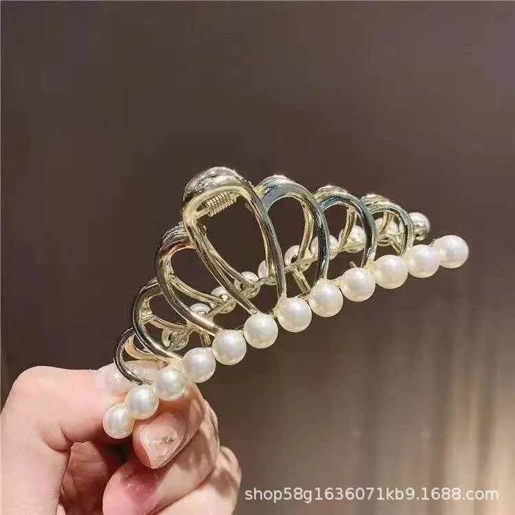 Elegant Shark Clip Hairpin with Pearl Beads - Image 26