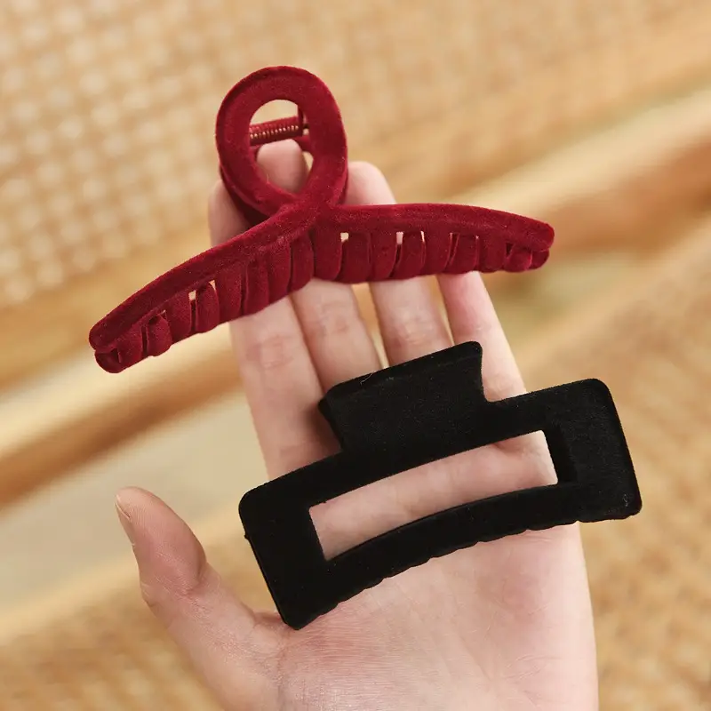 Red French Retro Hairpin for Women Large Back — feature 7