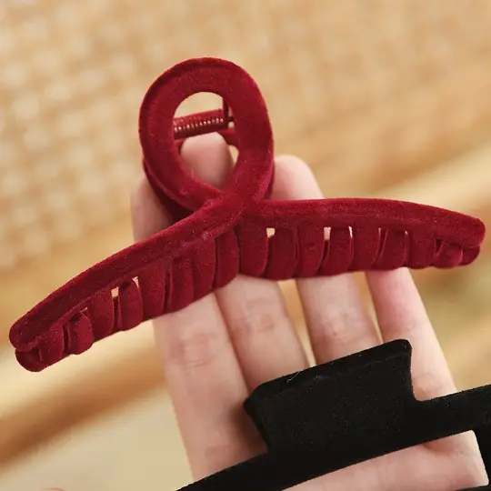 Red French Retro Hairpin for Women Large Back