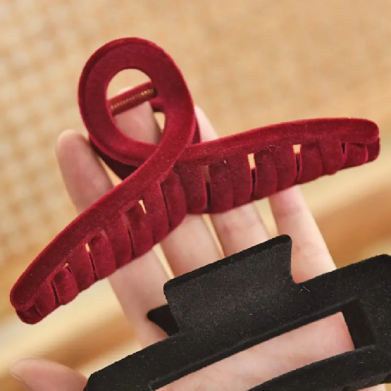 Red French Retro Hairpin for Women Large Back