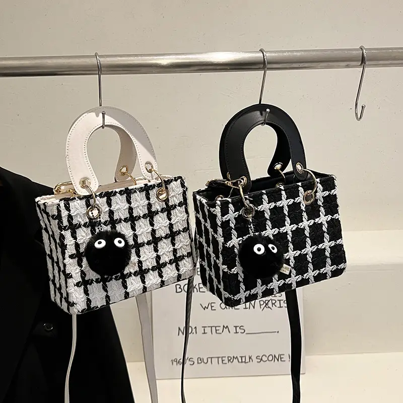 2025 Korean Fashion Retro Crossbody Bag Plaid Black White - Image 6