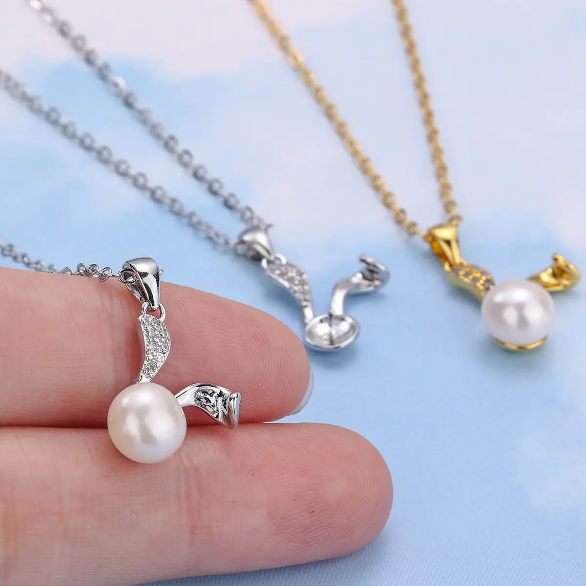 Korean Style Pearl Pendant for Women - Image 4