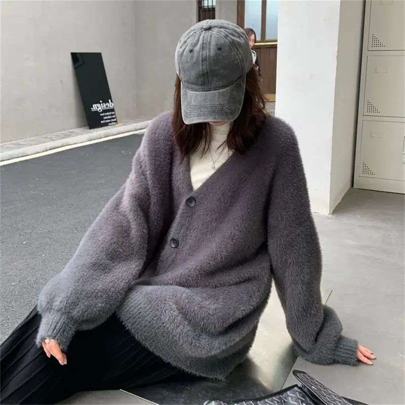 Women V Neck Knitted Mink Velvet Cardigan Jacket Black