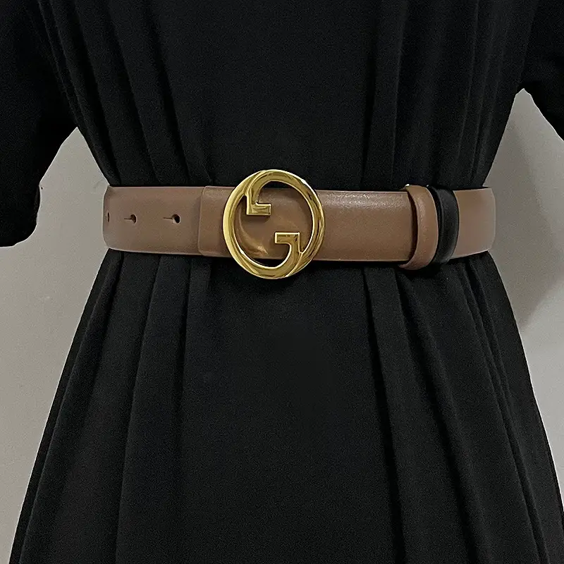 Women's Leather Belt with Gold GG Buckle Beige — feature 5