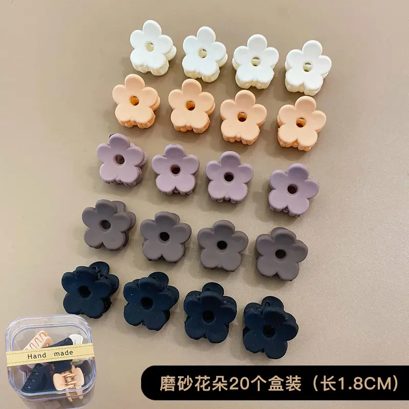 Black Princess Head Small Hair Clips 10 Pcs - Image 11