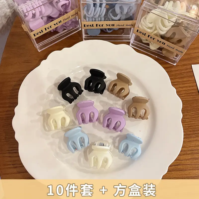 Black Princess Head Small Hair Clips 10 Pcs - Image 30