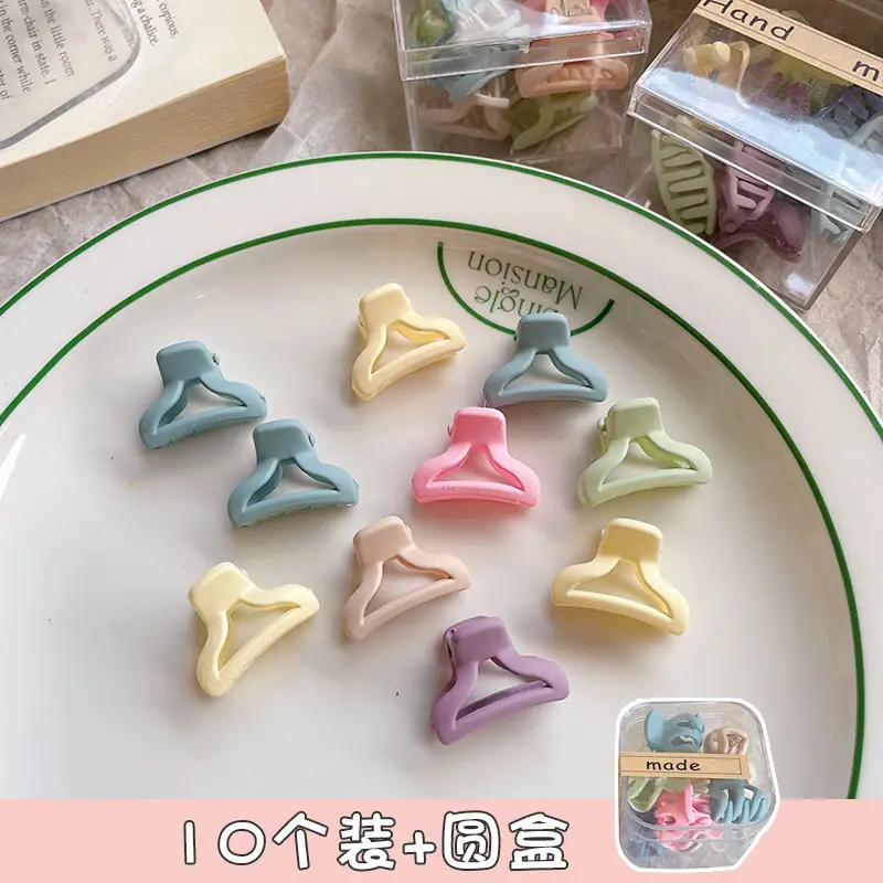 Black Princess Head Small Hair Clips 10 Pcs - Image 34