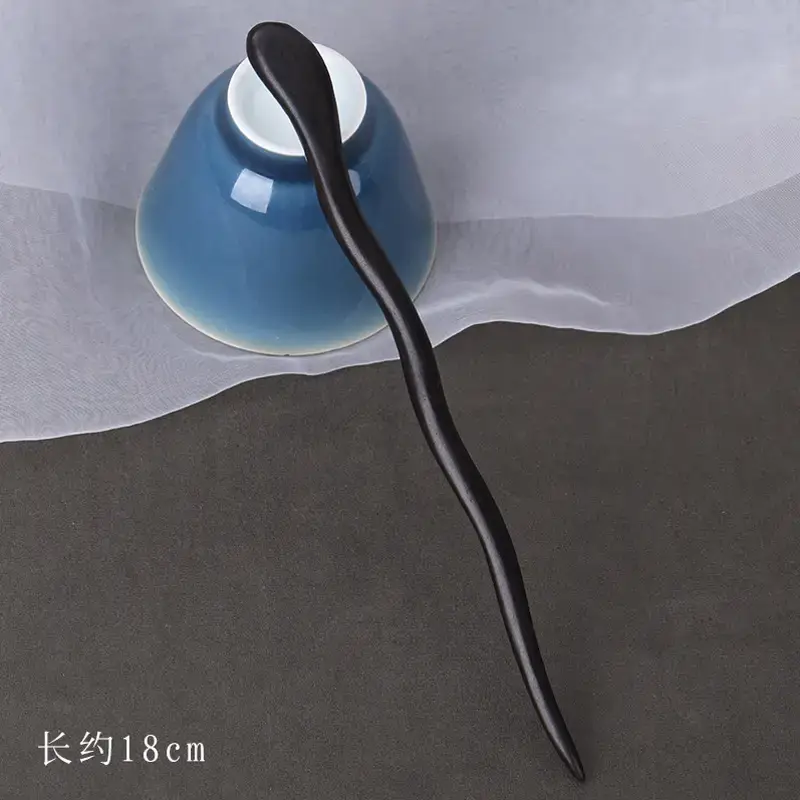 Elegant Wooden Hairpin with Sandalwood Finish - Image 5