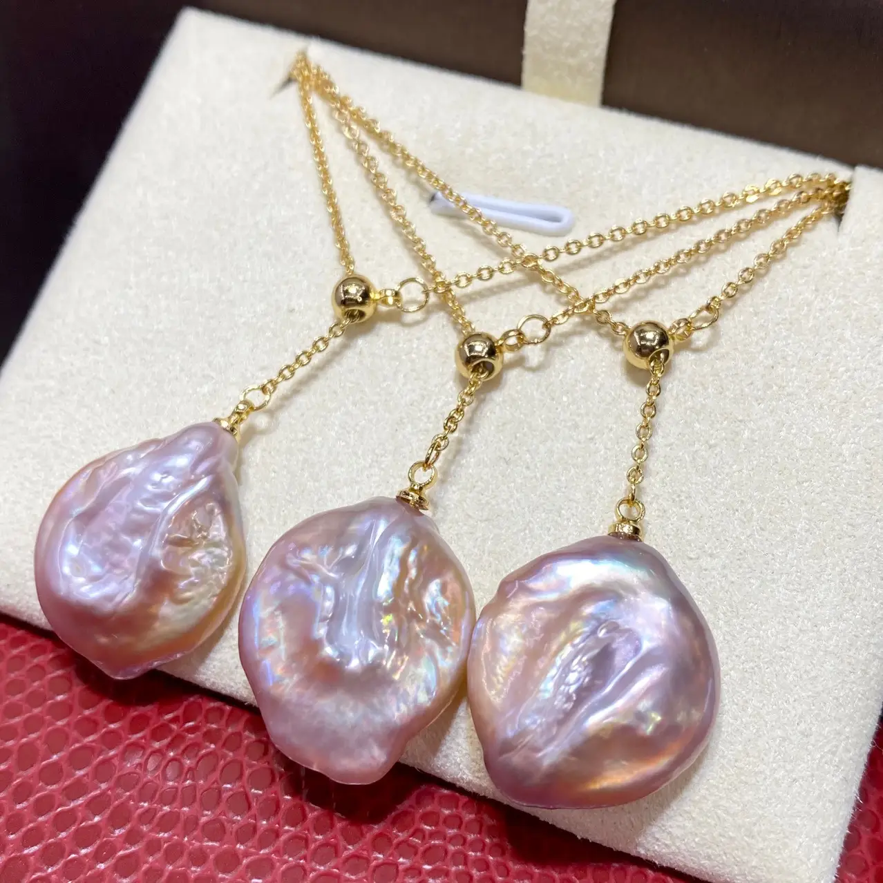 Natural Freshwater Baroque Pearl Pendant Set - Image 4