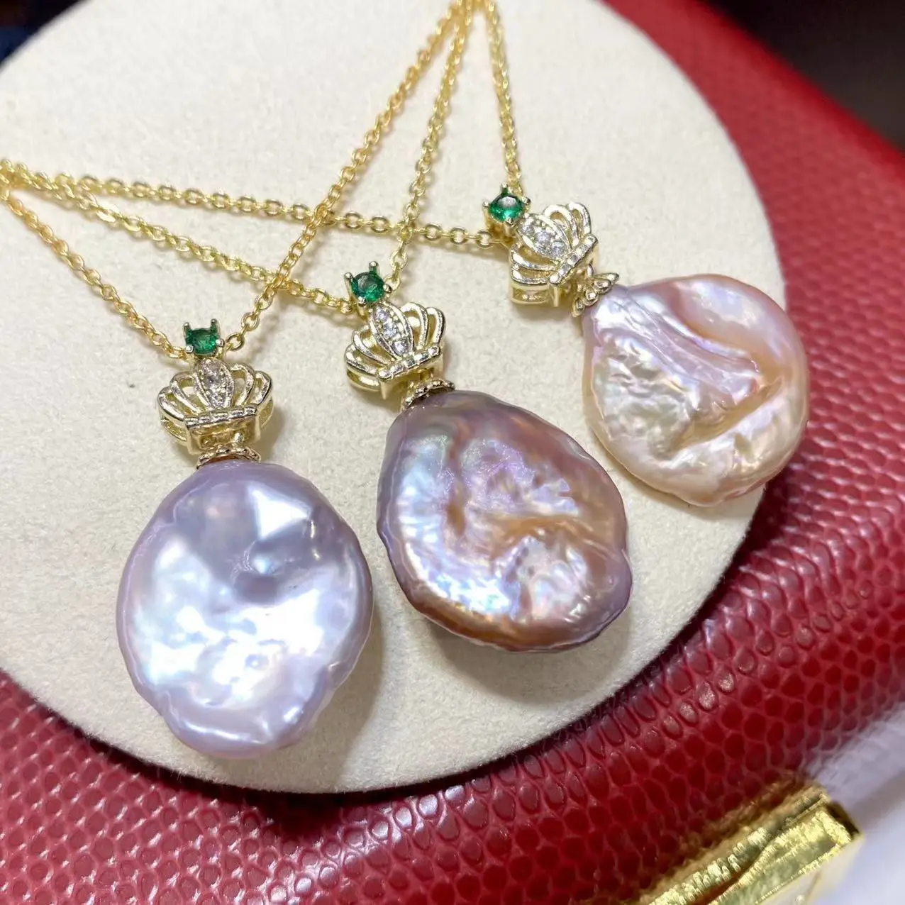 Natural Freshwater Baroque Pearl Pendant Set - Image 5