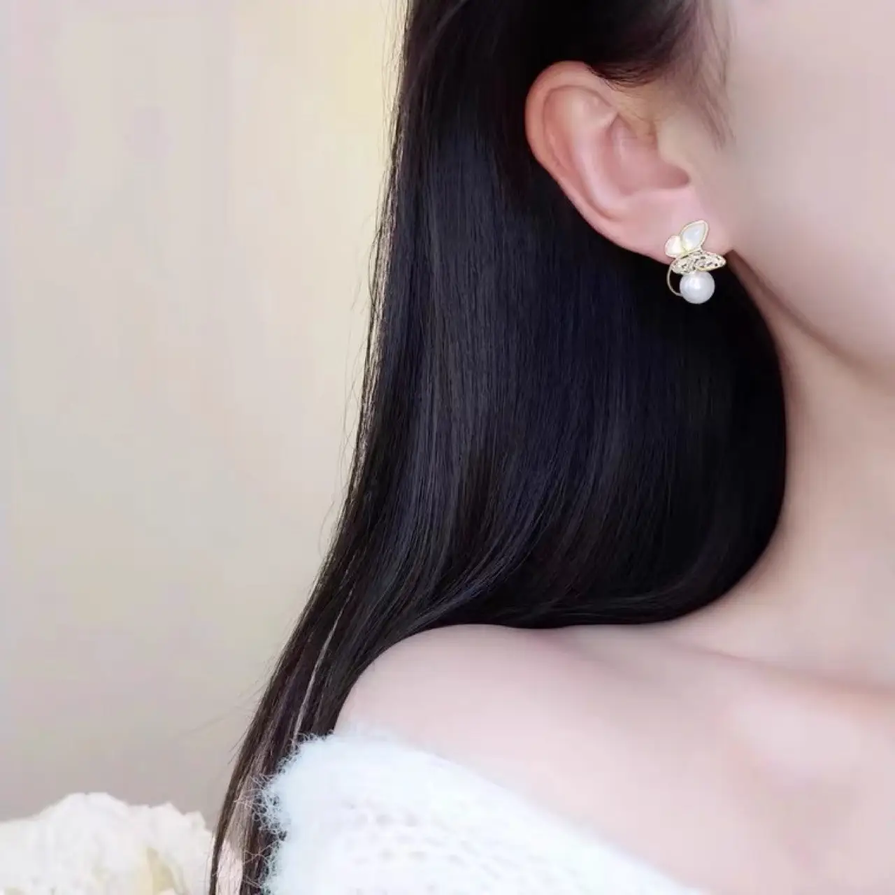 Fritillaria Butterfly Pearl Earrings Gold Plated