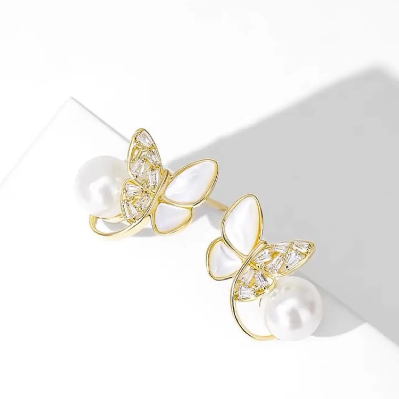 Fritillaria Butterfly Pearl Earrings Gold Plated