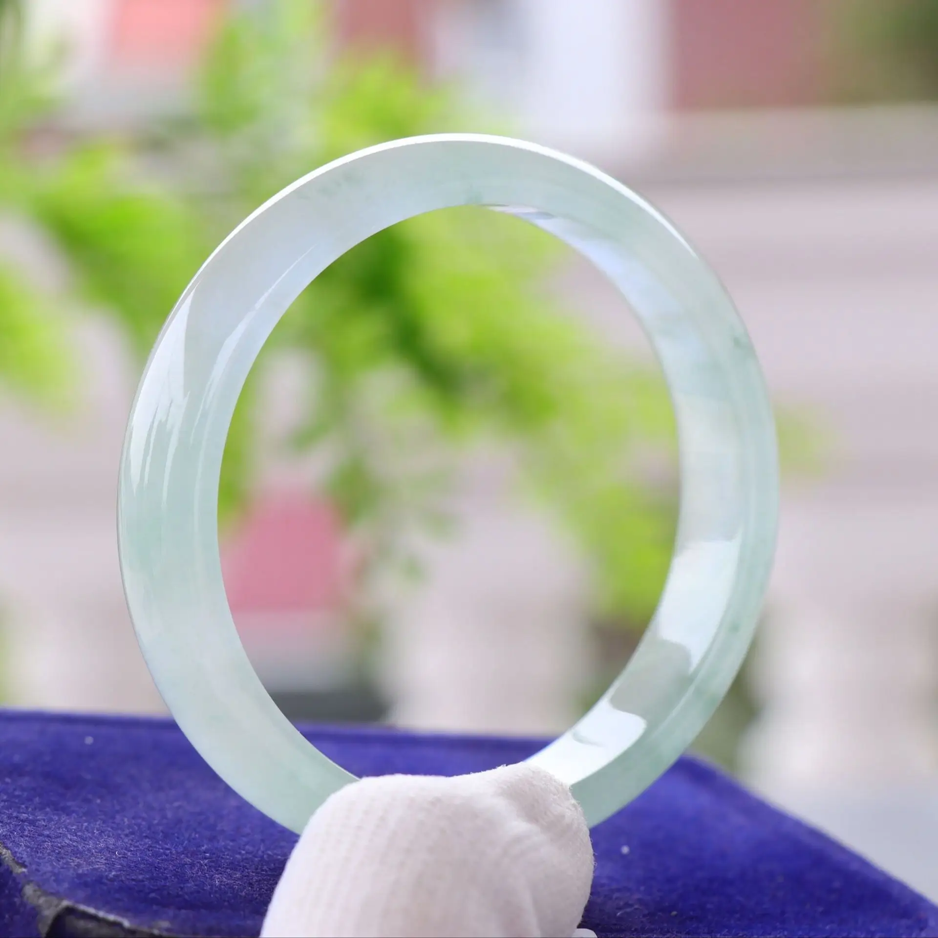 Ice-Type Jadeite Bracelet with Floating Flowers for Gift - Image 3