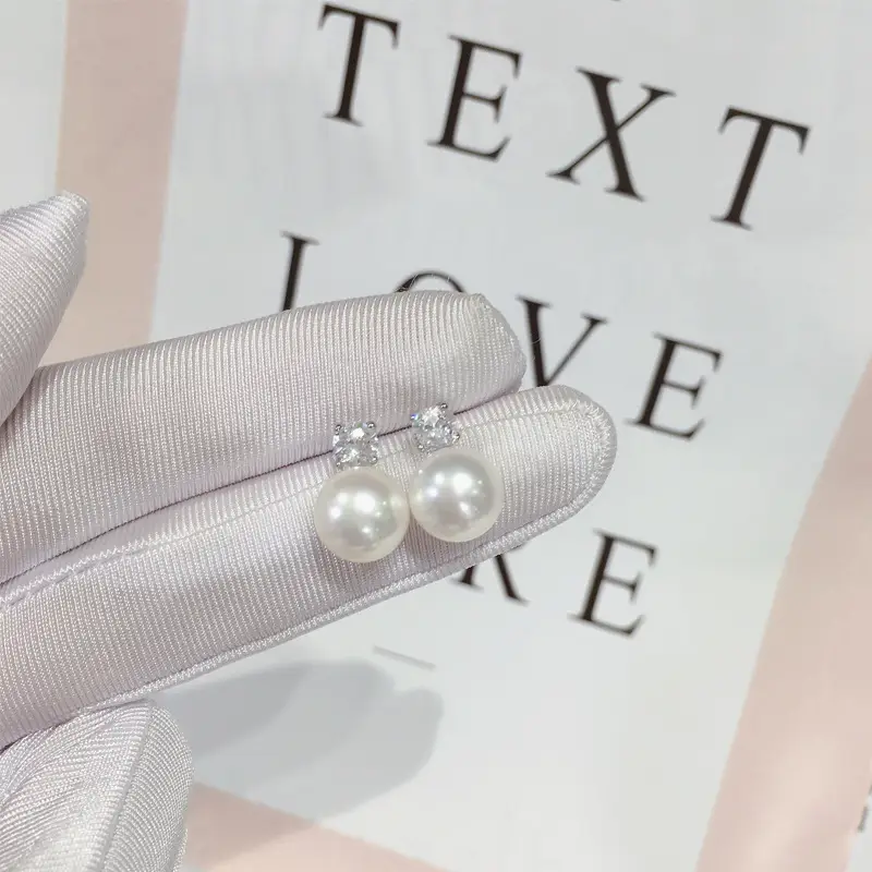 Natural Freshwater Pearl Earrings 9.5mm Large Point — feature 14