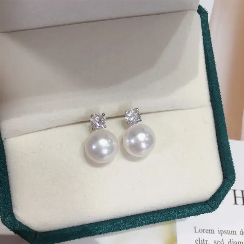 Natural Freshwater Pearl Earrings 9.5mm Large Point — feature 9