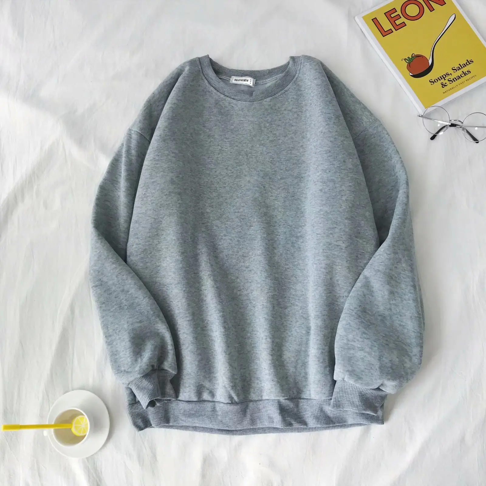 Men's Yellow Round Neck Sweatshirt Long Sleeve Winter - Image 2