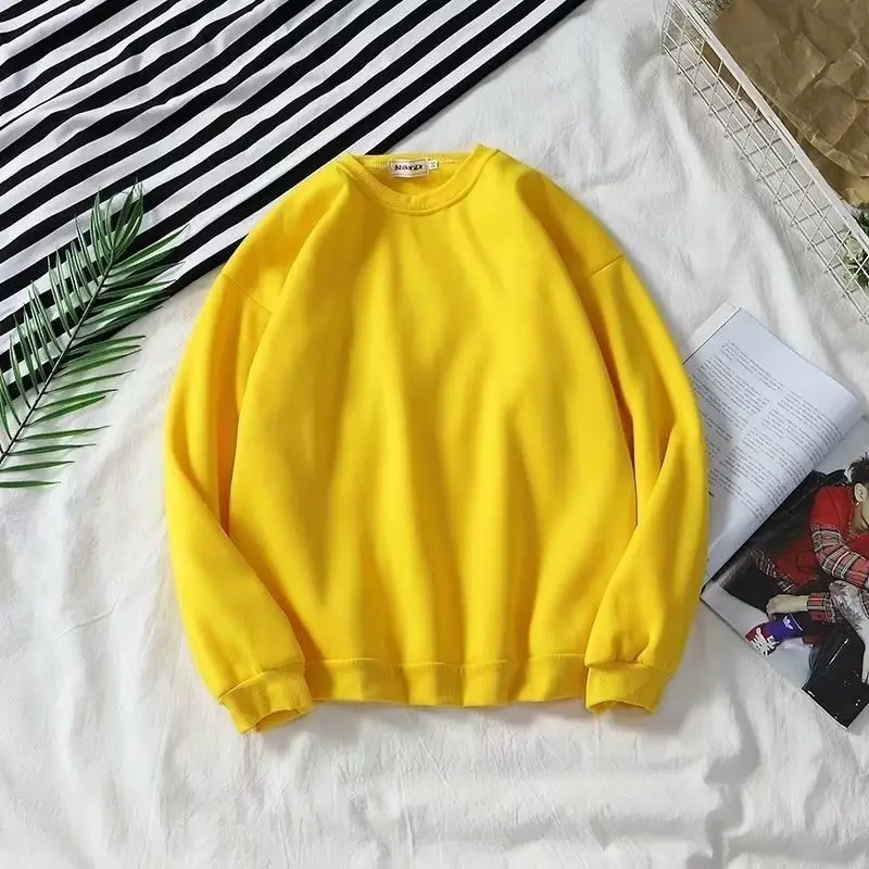 Men's Yellow Round Neck Sweatshirt Long Sleeve Winter - Image 6