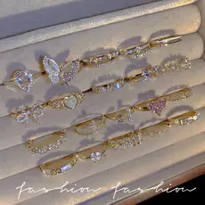 Korean Accessible Luxury Zircon Pearl Bow Rings Set — feature 2