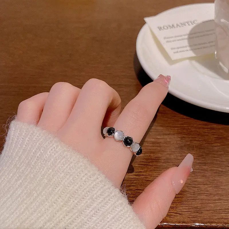 Korean Accessible Luxury Zircon Pearl Bow Rings Set