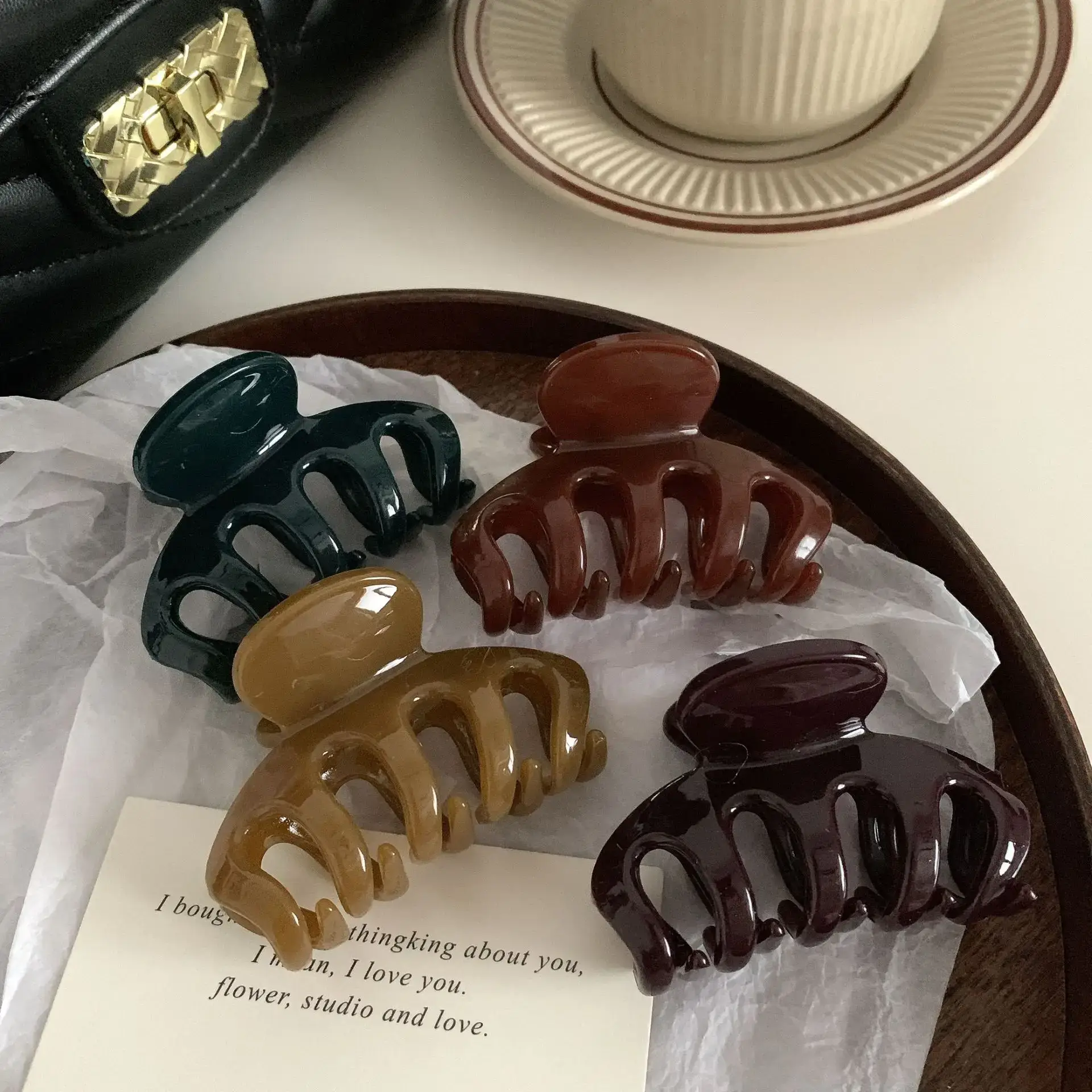 Wooden Hair Clip with 6 Prongs for Medium Back Head Grip - Image 8