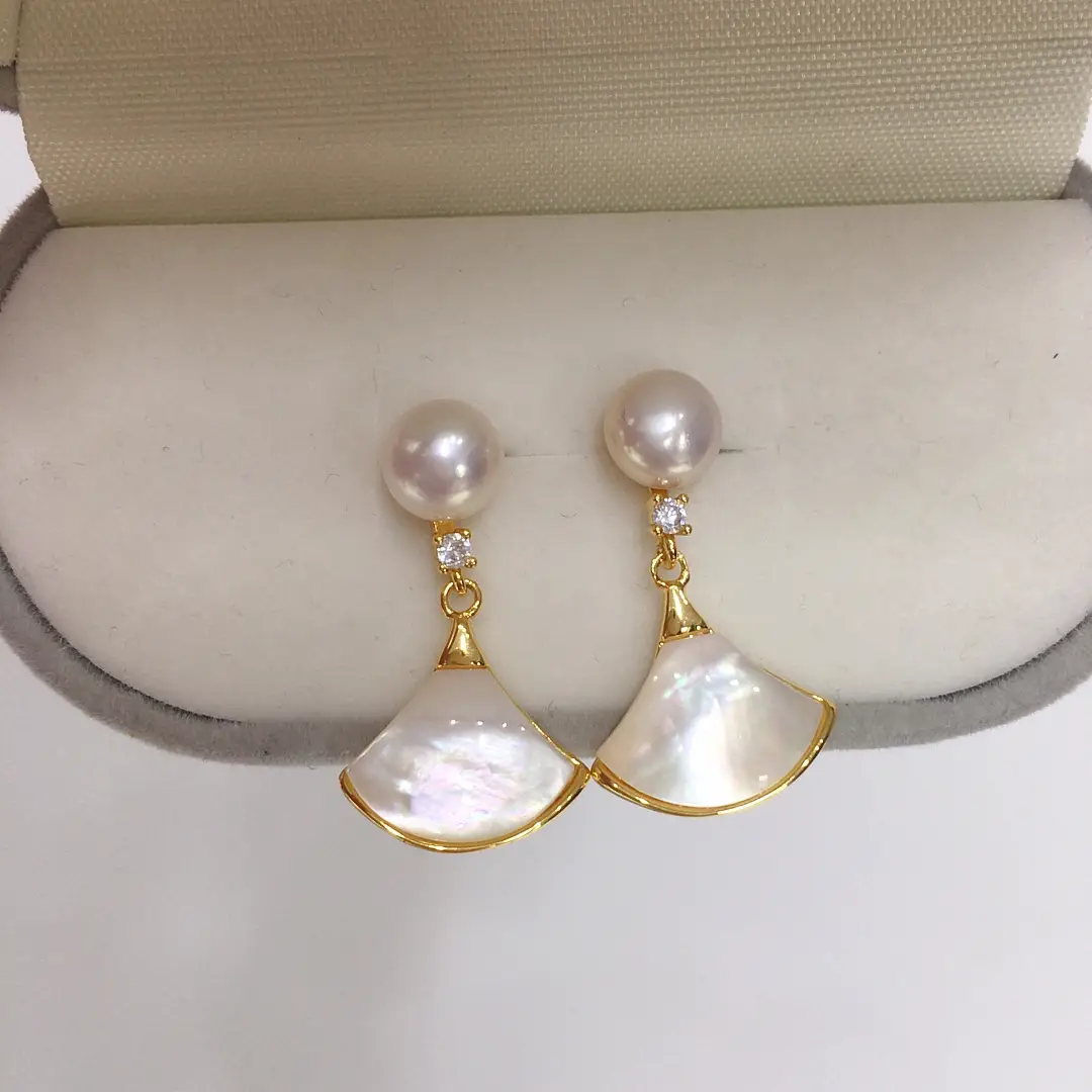 Natural Freshwater Pearl Earrings 18K Gold Filled — feature 5