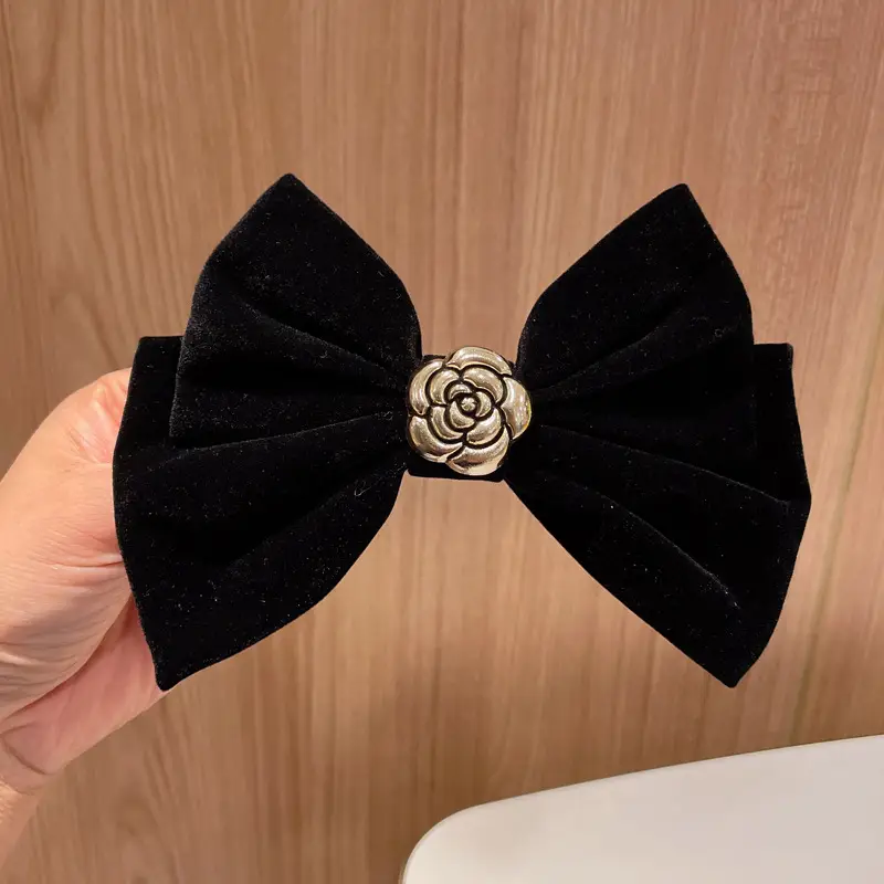 French Retro Red Velvet Bow Hairpin for Women - Image 4