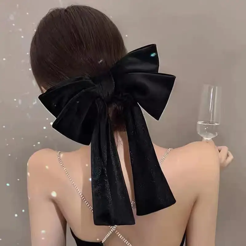 French Retro Red Velvet Bow Hairpin for Women - Image 6