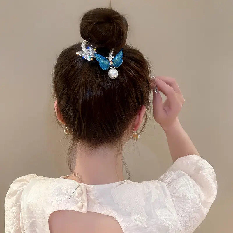 Pearl & Rhinestone Butterfly Hairpin for Women - Image 23