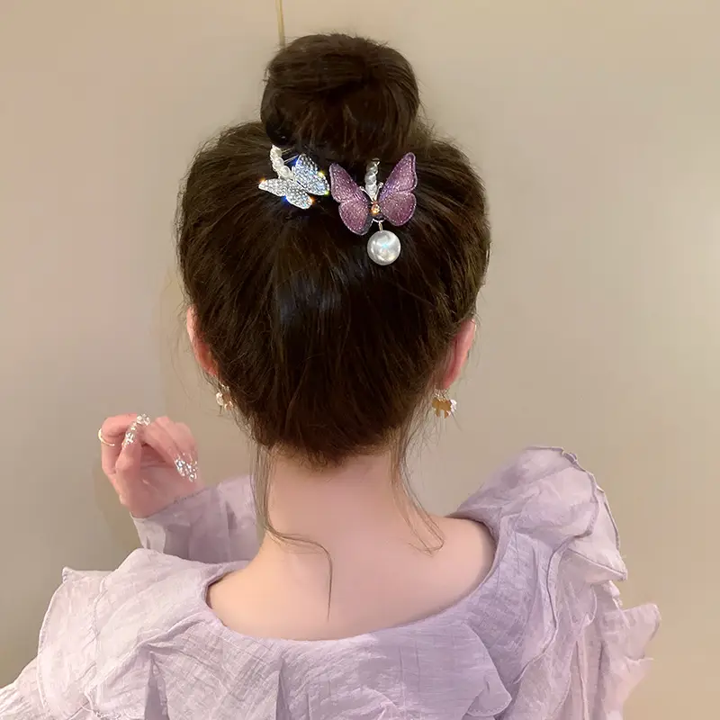Pearl & Rhinestone Butterfly Hairpin for Women - Image 24