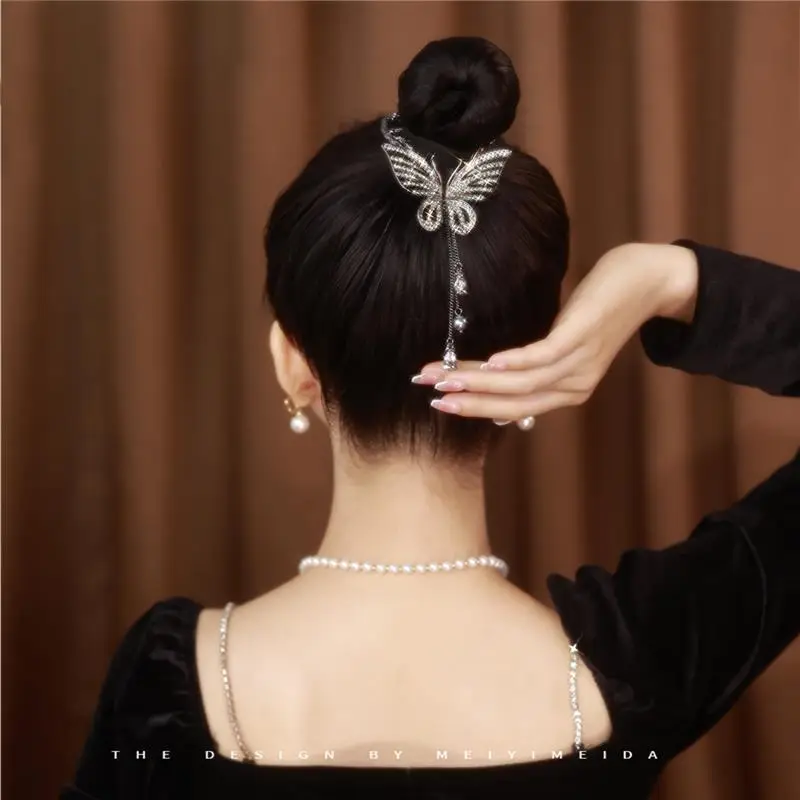 Pearl & Rhinestone Butterfly Hairpin for Women - Image 12