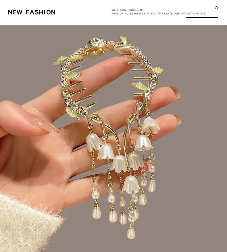 Pearl & Rhinestone Butterfly Hairpin for Women - Image 8