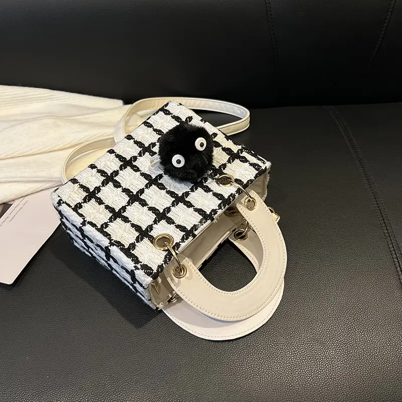 2022 Women's Korean Crossbody Bag Black White Plaid - Image 6