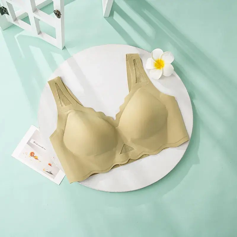 Women's Ultra-Thin Summer Bra Large Size - Image 3