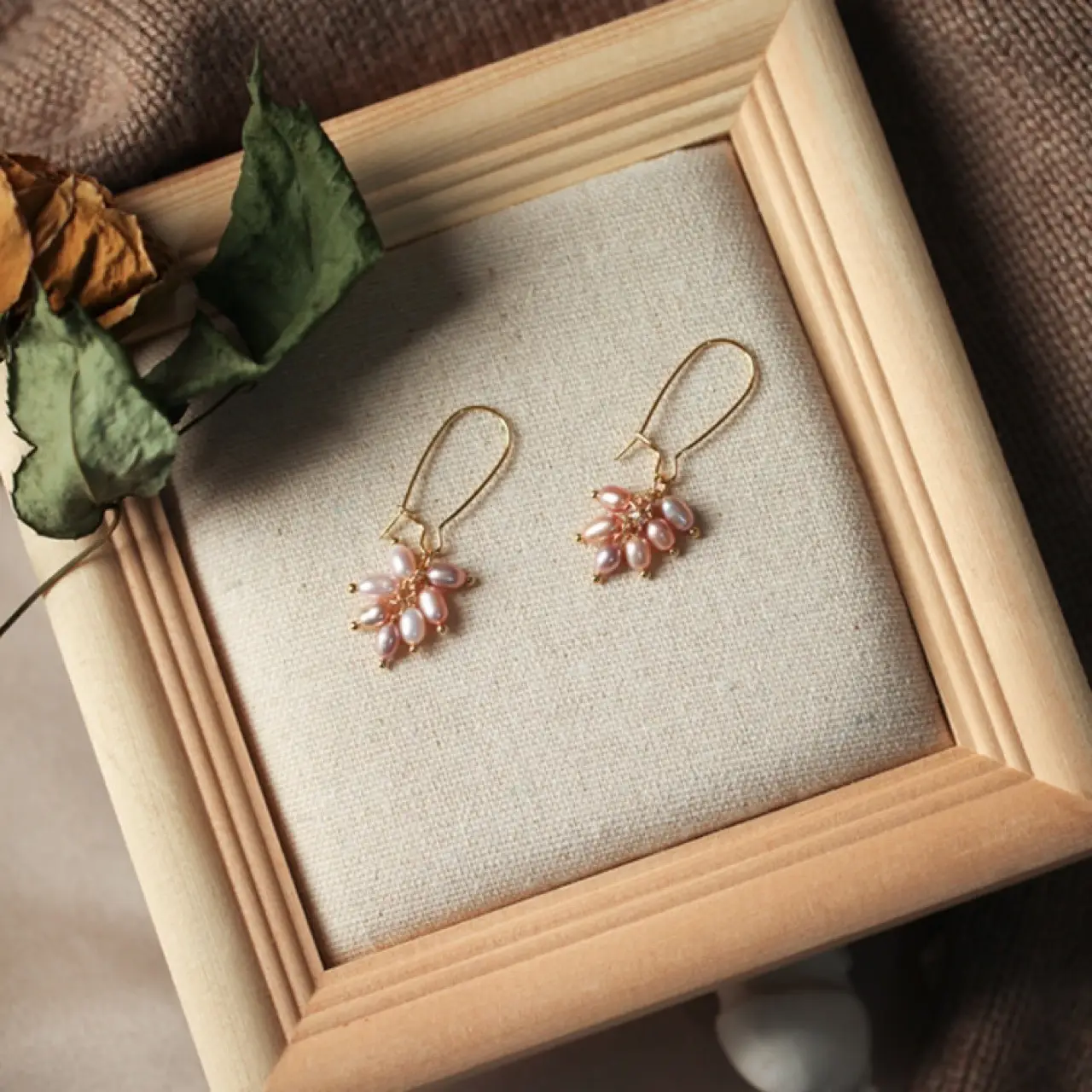 Natural Pearl Earrings with Gold Plating — feature 9