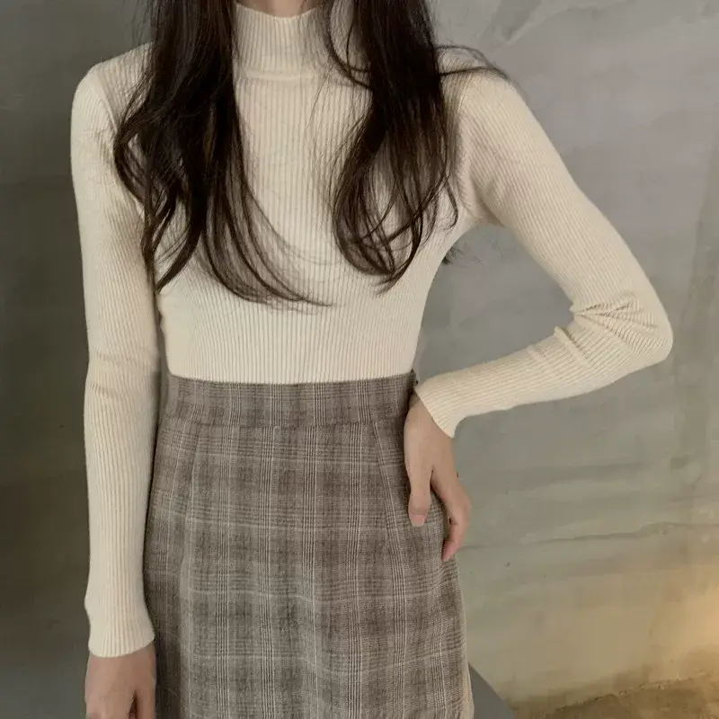 Women's Purple Knitted Half Turtleneck Top — feature 7