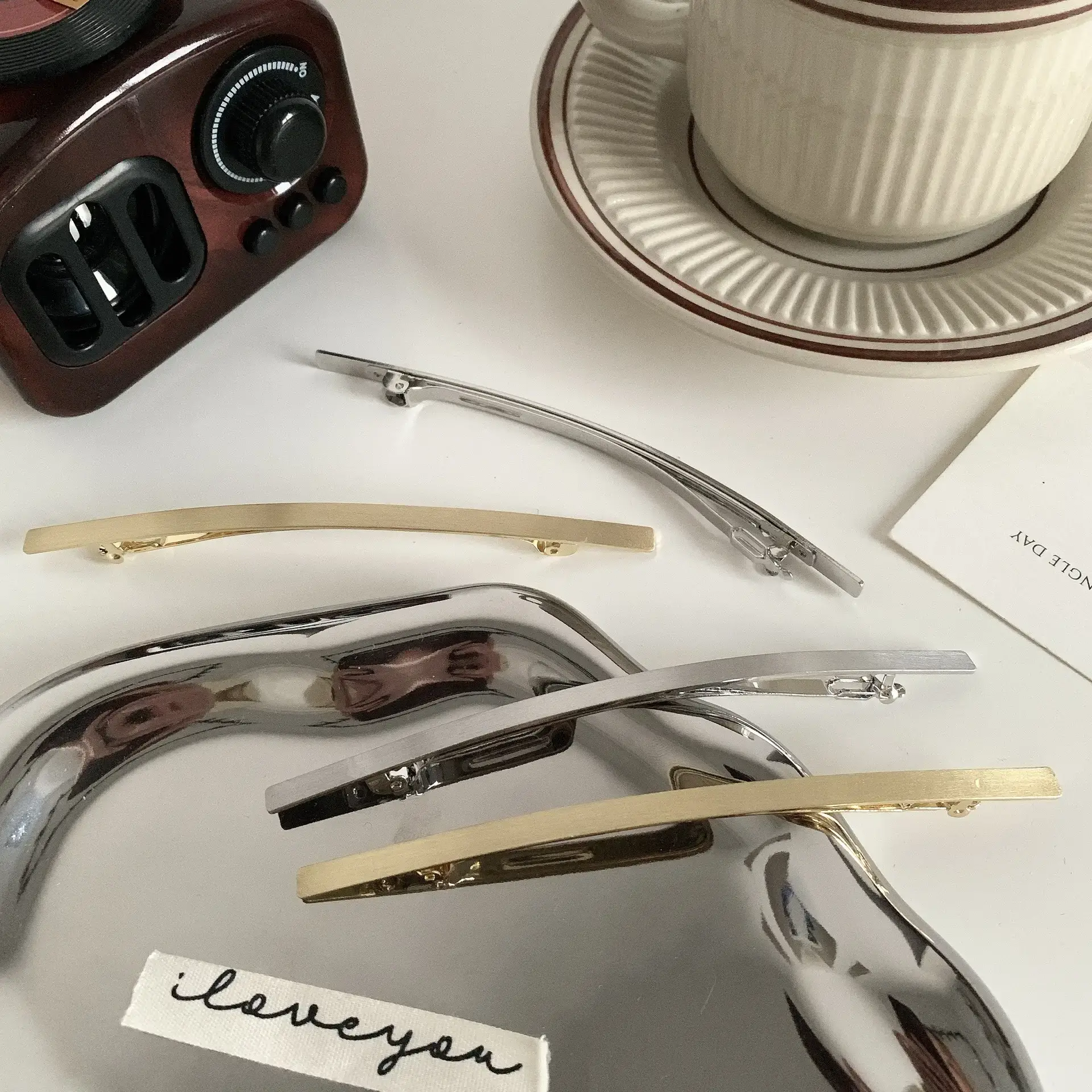 Niche Design Alloy Hair Clips K-Style Spring Clip Back Headband - Image 4