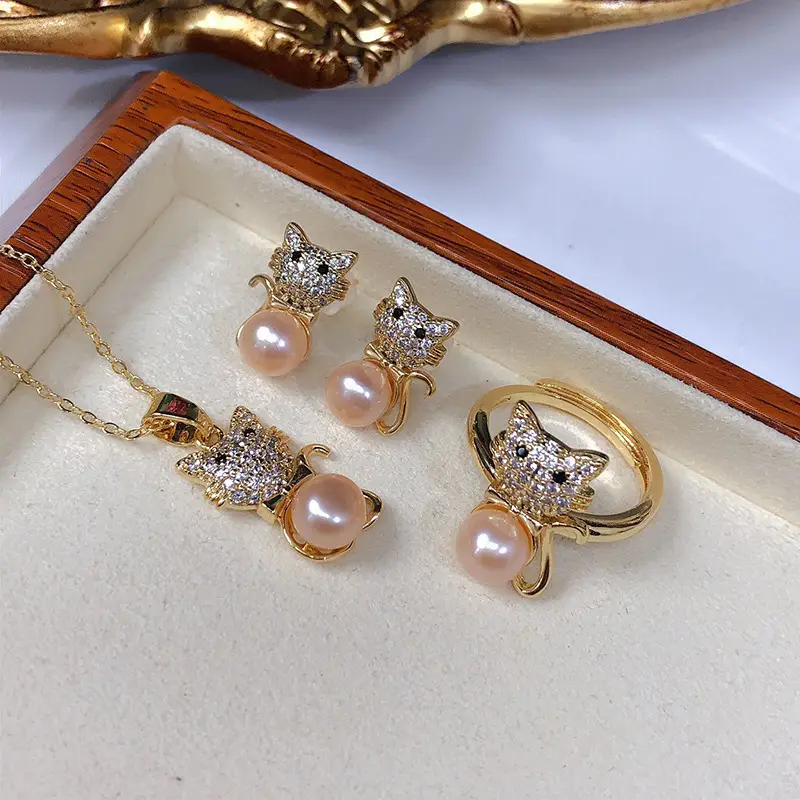 Freshwater Pearl Three-Piece Jewelry Set for Women